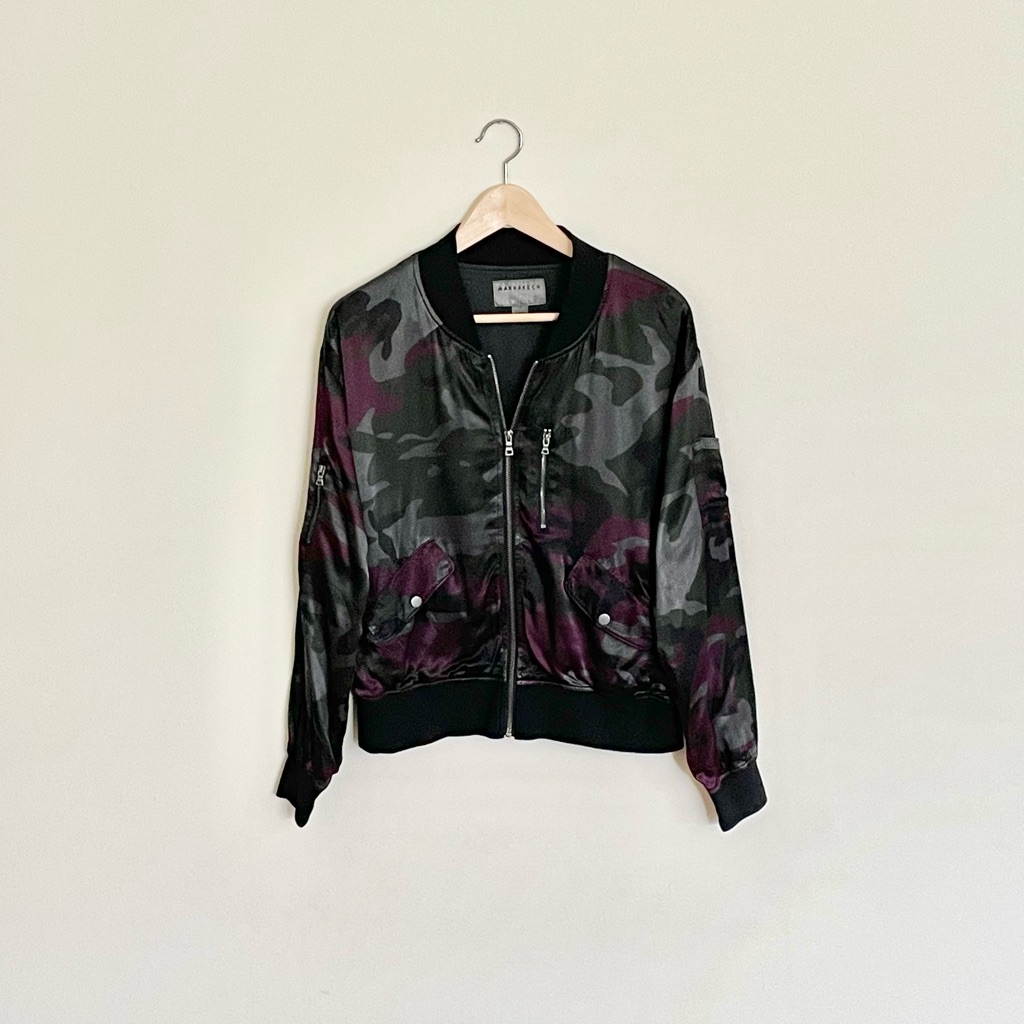 Anthropologie Marrakech Bomber Satin Zip Jacket Black Purple Camo Women’s Small